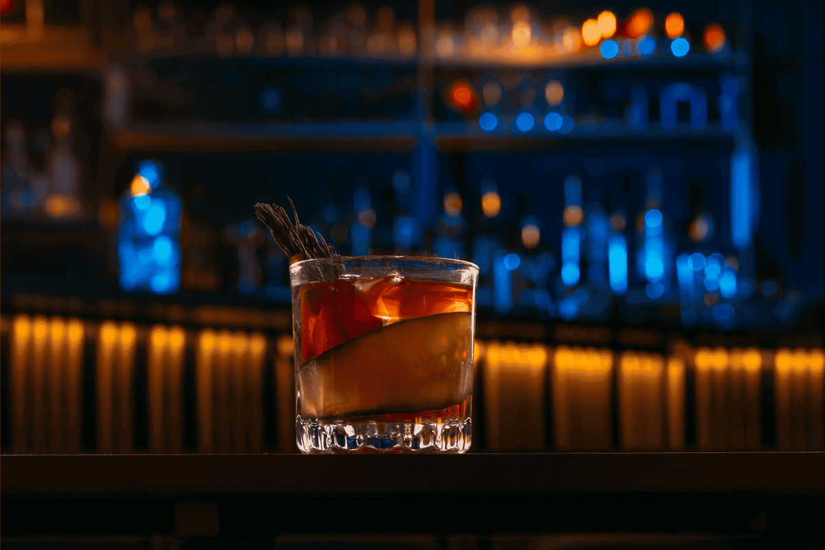 Crafting Perfect Cocktails with Rocks Glasses Tips