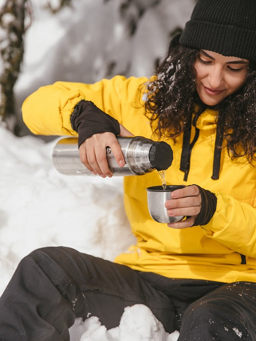 Tumblers vs. Thermos: Which One Keeps Your Drinks at Their Best?