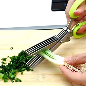 Stainless Steel Kitchen Scissors. The Blades Of The Kitchen Scissors Are Sharp And The Handles Are Comfortable.