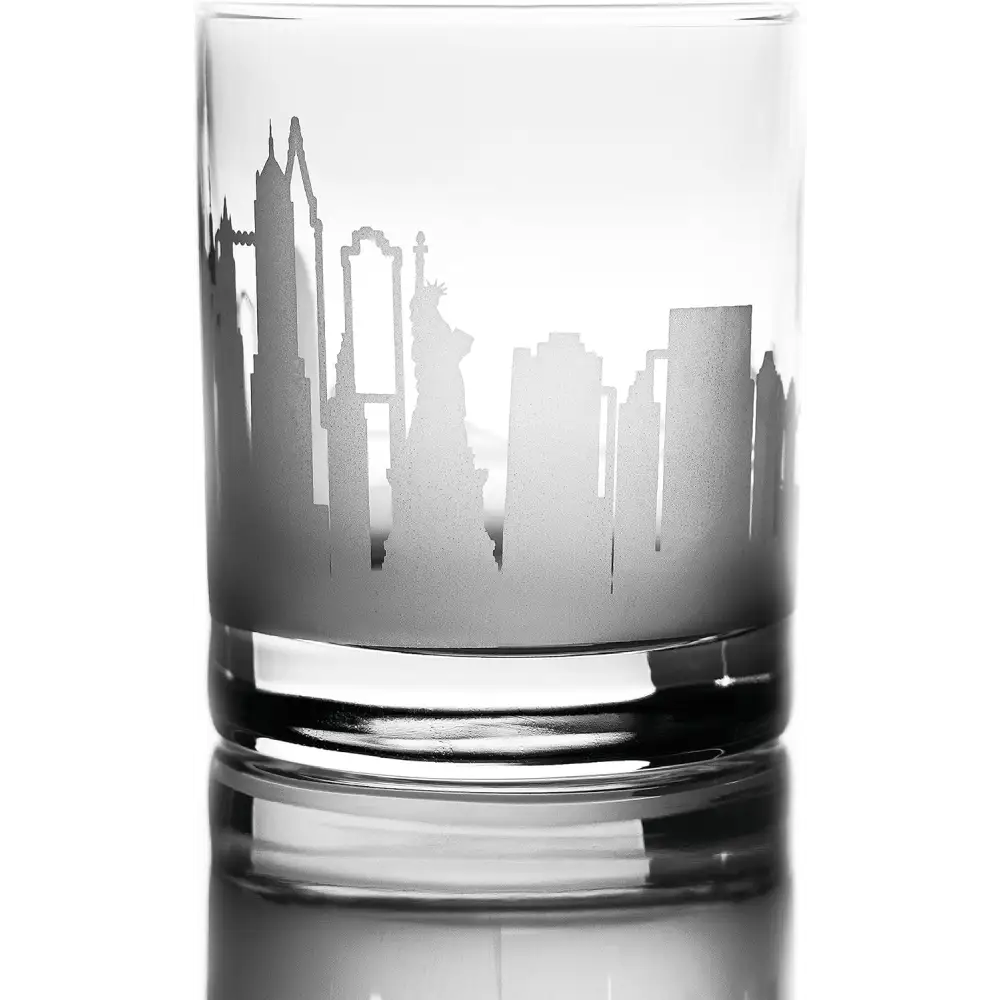 Whiskey Glasses - 10 Oz Tumbler for New York Lovers (Single Glass) - Etched with New York Skyline - Macchiaco